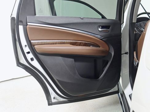 Used 2018 Acura MDX w/ Advance & Entertainment image 36