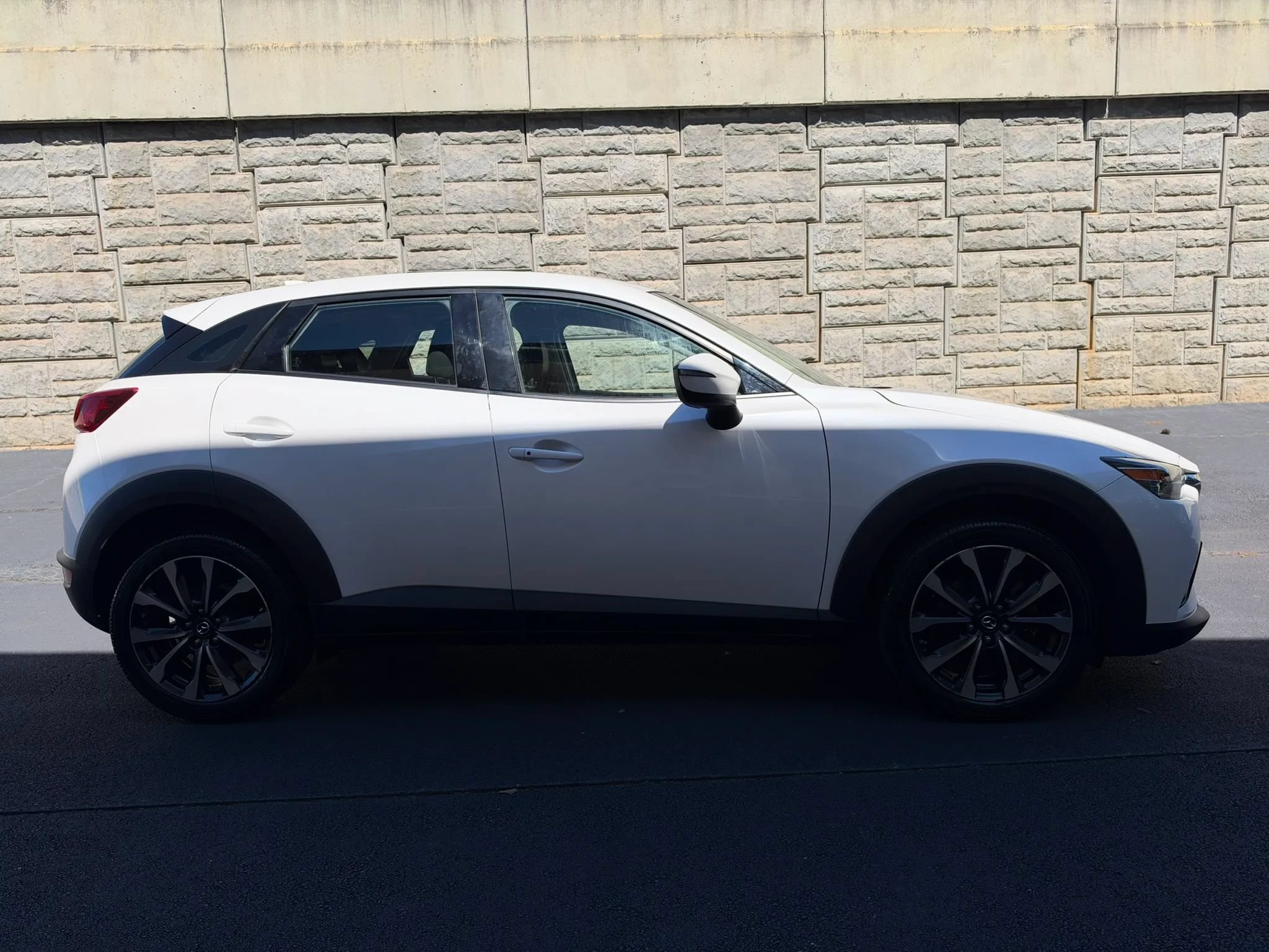Used 2019 MAZDA CX-3 Touring AWD/4WD image 6