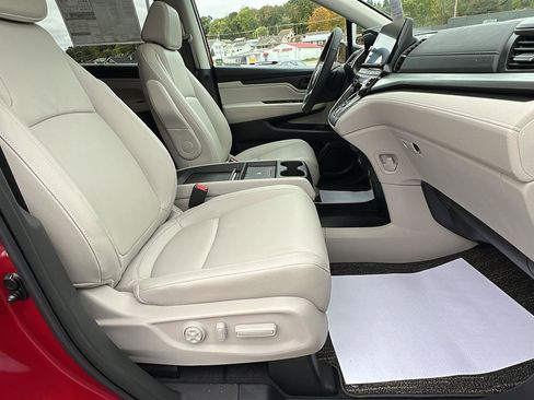 New 2026 Honda Odyssey EX-L image 13