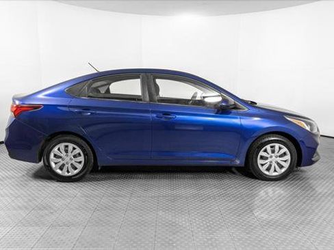 Used 2019 Hyundai Accent SE image 9