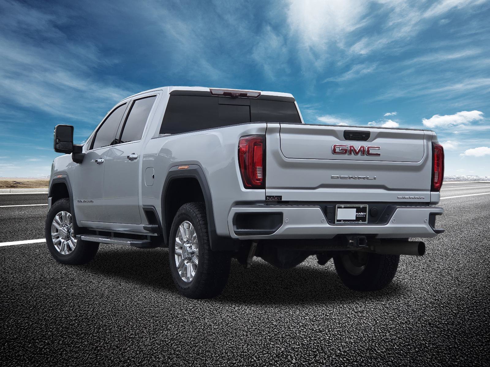 Used 2020 GMC Sierra 2500 Denali w/ Denali Ultimate Package AWD/4WD image 22