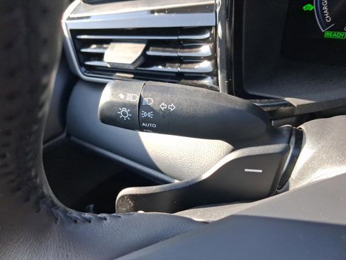 Used 2025 Toyota Camry XSE w/ Premium Plus Package image 12