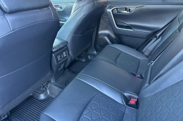 Certified 2022 Toyota RAV4 Adventure AWD/4WD image 16