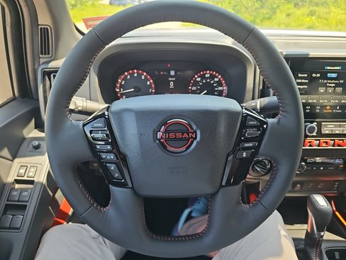 New 2026 Nissan Frontier PRO-4X w/ Pro Premium Package AWD/4WD image 20