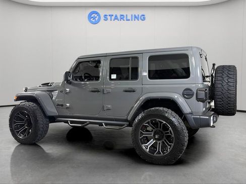 Used 2023 Jeep Wrangler Unlimited Sahara w/ Cold Weather Group AWD/4WD image 4