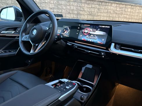 Certified 2025 BMW X1 xDrive28i image 10