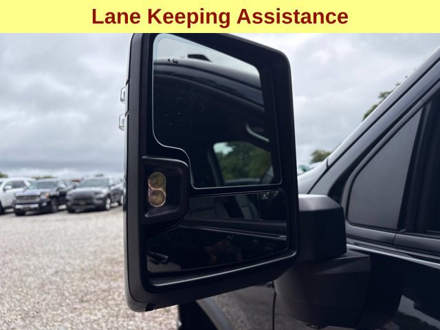 Used 2025 Chevrolet Silverado 2500 High Country w/ High Country Premium Package AWD/4WD image 7