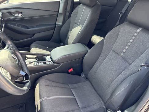 Used 2025 Honda Accord Sport image 11