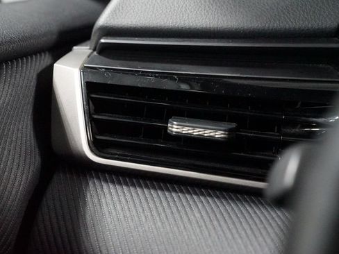 Used 2025 Toyota Camry SE FWD image 26