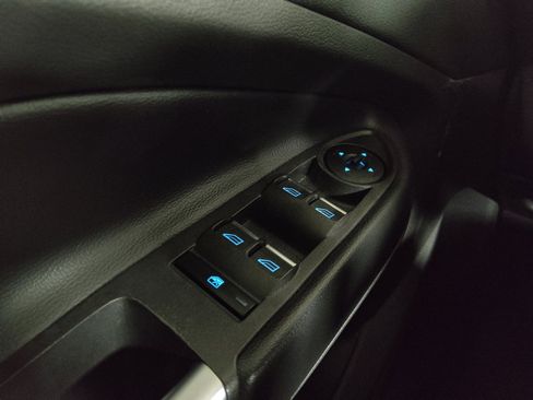 Used 2019 Ford Escape SEL FWD image 27