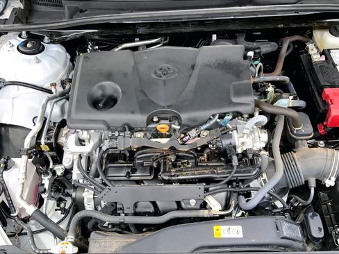 Used 2024 Toyota Camry SE w/ Convenience Package FWD image 32