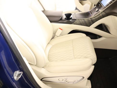 Used 2019 Lincoln Nautilus Black Label FWD image 13