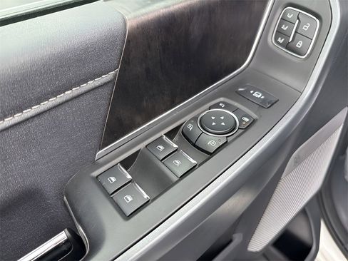 Used 2023 Ford F350 Lariat w/ Lariat Ultimate Package image 20