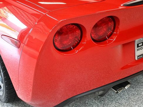 Used 2008 Chevrolet Corvette Coupe w/ Preferred Equipment Group RWD image 13