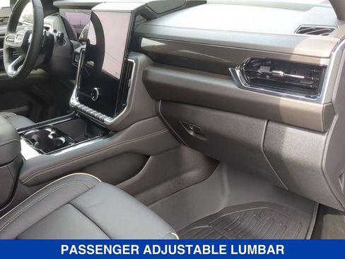 New 2026 GMC Yukon XL Elevation w/ Elevation Premium Package image 26