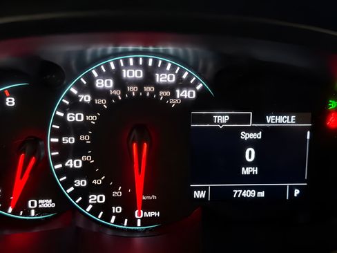 Used 2021 Chevrolet Trax LT FWD image 18