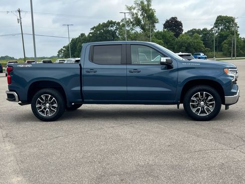 Certified 2024 Chevrolet Silverado 1500 LT AWD/4WD image 45