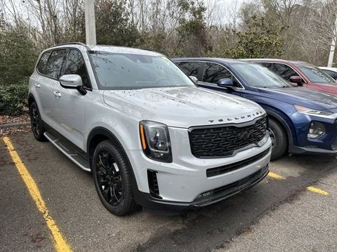 Used 2022 Kia Telluride SX w/ SX Prestige Package AWD/4WD image 10