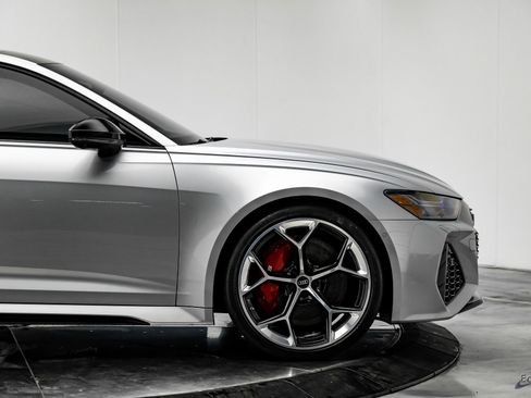 Used 2025 Audi RS 6 performance image 18
