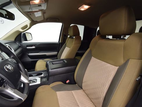 Used 2016 Toyota Tundra SR5 image 18