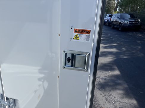 New 2024 Chevrolet Express 3500 w/ Power Convenience Package RWD image 29