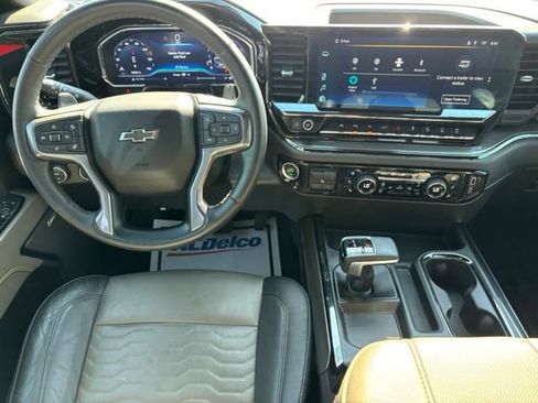 Used 2023 Chevrolet Silverado 1500 ZR2 w/ Technology Package AWD/4WD image 17