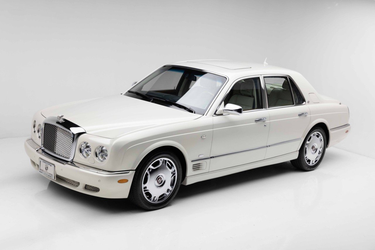 Used 2008 Bentley Arnage R RWD image 1