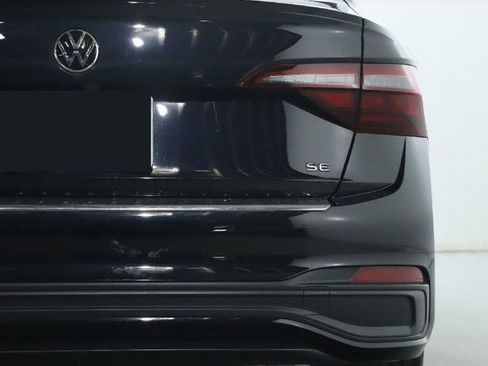 Used 2023 Volkswagen Jetta SE w/ Panoramic Sunroof Package FWD image 43