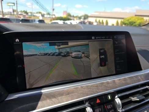 Used 2023 BMW X5 xDrive40i w/ Premium Package image 28