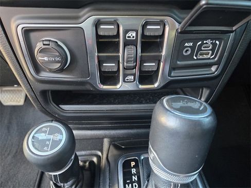 Used 2021 Jeep Wrangler Unlimited Sahara w/ Cold Weather Group image 20