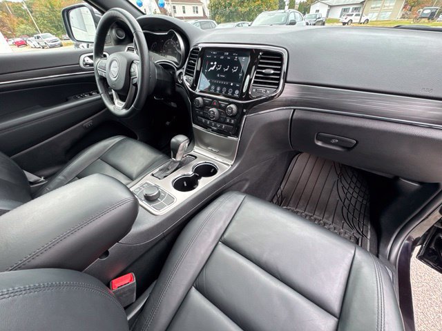 Used 2021 Jeep Grand Cherokee Limited AWD/4WD image 30