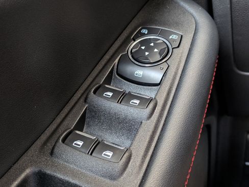 Used 2024 Ford Edge ST-Line AWD/4WD image 25
