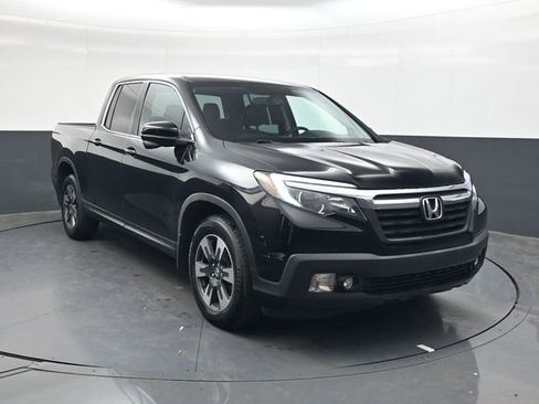 Used 2018 Honda Ridgeline RTL-T image 2