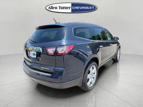Used 2016 Chevrolet Traverse LT w/ Style and Technology Package AWD/4WD image 4