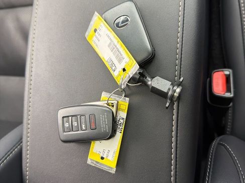 Used 2021 Lexus RX 350 AWD w/ Premium Package image 36