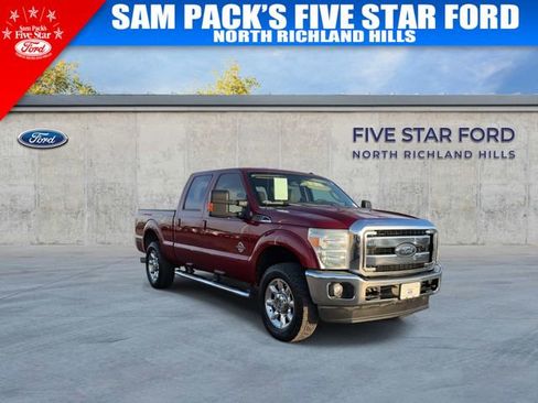 Used 2016 Ford F250 Lariat w/ Lariat Interior Package image 2