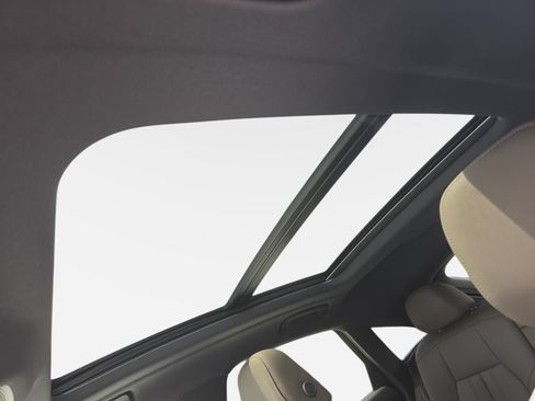Certified 2025 Audi Q5 Premium Plus w/ Premium Plus AWD/4WD image 22