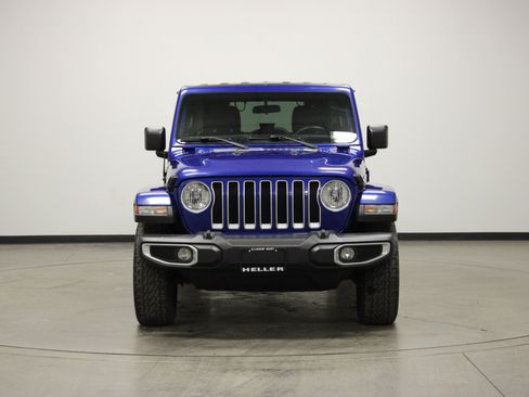 Used 2019 Jeep Wrangler Unlimited Sahara w/ Dual Top Group image 3