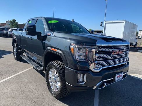Used 2023 GMC Sierra 2500 Denali AWD/4WD image 4
