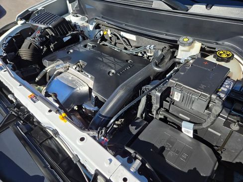 Used 2019 Chevrolet Equinox LT image 22