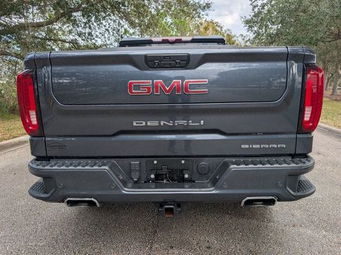 Used 2022 GMC Sierra 1500 Denali w/ Denali Reserve Package image 7