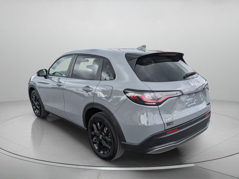 Used 2024 Honda HR-V Sport image 6