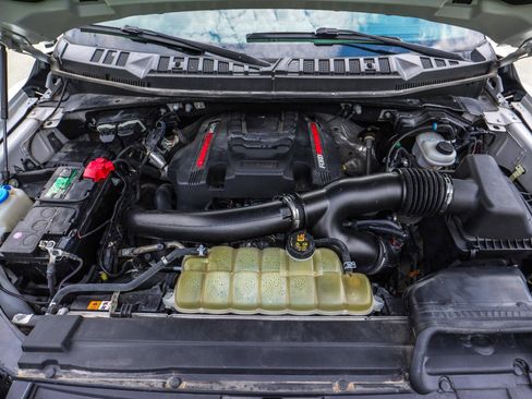 Used 2019 Ford F150 Raptor w/ Equipment Group 802A Luxury AWD/4WD image 22