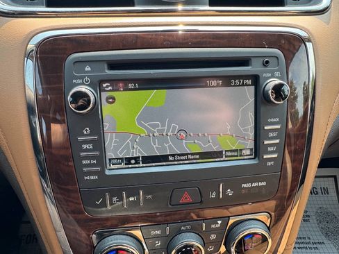 Used 2016 Buick Enclave Leather w/ Trailering Package FWD image 23