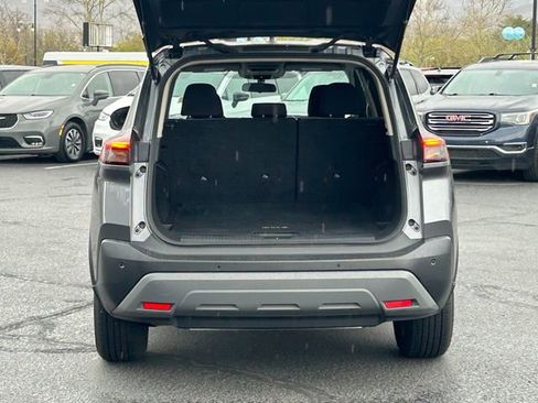 Used 2023 Nissan Rogue SV AWD/4WD image 32