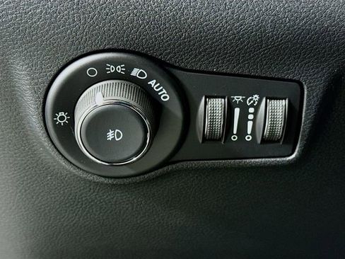 New 2026 Jeep Compass Latitude image 10