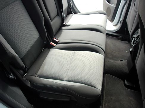 Used 2018 Ford Escape SE FWD image 44