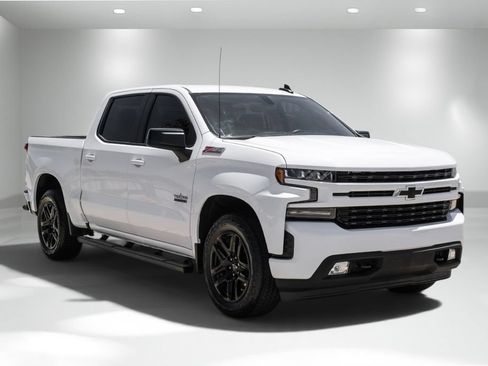 Used 2021 Chevrolet Silverado 1500 RST AWD/4WD image 5
