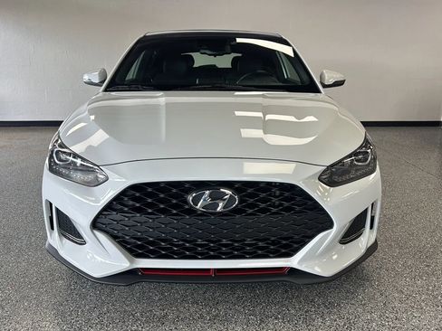Used 2019 Hyundai Veloster Turbo FWD image 2