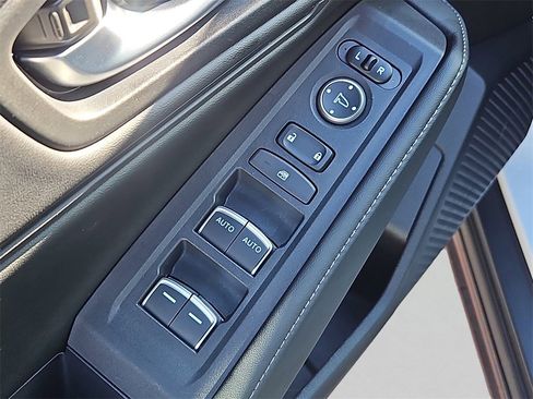 Used 2025 Honda Accord Sport image 25